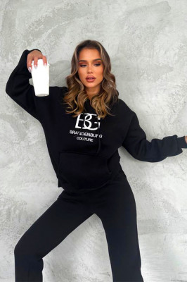 Compleu bumbac vatuit BiGest, cu gluga, inscriptionat, si croi sport, Negru 1