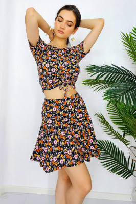 Compleu de vara Mariposa, cu fusta sport si bluza cu snur, Floral1