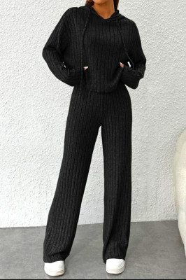 Compleu tetra Scarlett, cu bluza large, gluga si pantaloni lejeri, Negru
