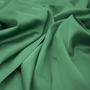 Esarfa scurta de dama, din matase satinata, in cutie cadou, Verde, 70x70 cm2