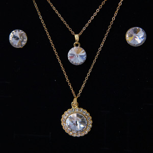 Set accesorii Danser a Deux, din inox, cu cercei, pandativ cu pietre si sirag cu doua lanturi, in cutie eleganta, Flower Gold 3