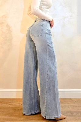 Blugi wide leg Kyoto, cu strasuri si nuanta prespalata, Albastru deschis