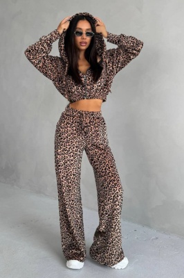 Compleu vatuit de dama, Savage, pantaloni largi si hanorac cu fermoar, BEJ Leopard