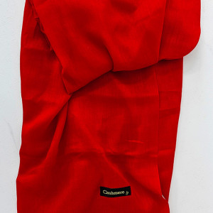 Esarfa lunga Ember, tip fular, cu franjuri simetrici si ambalata in cutie cadou, Rosu, 180x65 cm 2