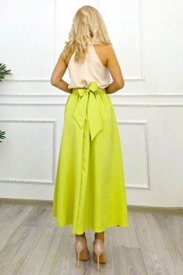 fusta lunga verde lime voluminoasa cu pliuri adanci si talie inalta