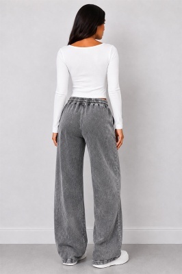 Pantaloni lungi catifelati Valentinea, cu imprimeu si banda elastica, Gri detaliu spate