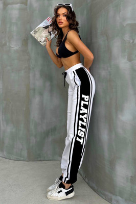 Pantaloni sport Playlist, cu imprimeu bicolor si banda elastica, Alb 1