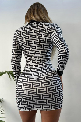 Rochie scurta Ama, croiala mulata pe corp si guler tip rever din piele ecologica, White maze2