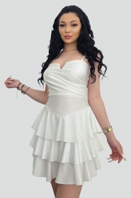 rochie scurta eleganta cu volum in straturi