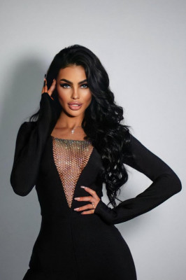 Salopeta modelatoare Best, cu maneca lunga, decolteu plasa cu cristale aplicate si slit la baza piciorului, Negru1