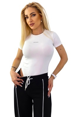 body simplu cu impact vizual