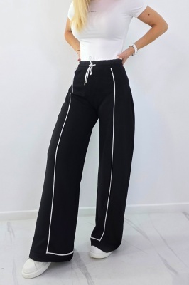 pantaloni din material cu continut de modal