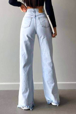 Blugi denim MonTery, fara textura elastica, cu slit scurt pe picior si perforatii multiple