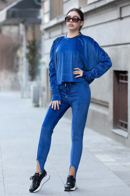Compleu de catifea Beya - pantaloni cu banda sub talpa si bluza larga - Albastru