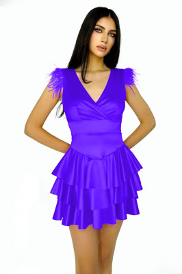 Rochie satinata Anisia, cu volane, detaliu din pene si decolteu adanc, Mov, Marimea S/M