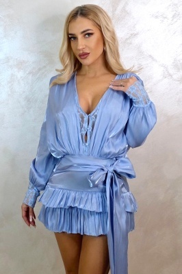salopeta baby blue eleganta cu volane si funda decorativa