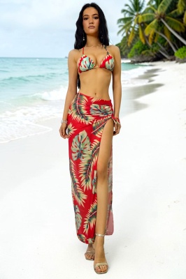 Set plaja trei piese YARINA, fusta cu snur reglabil, slip brazilian si sutien, Rosu