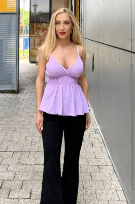 Top Alissa, cu efect baby-doll si decolteu petrecut, Lila4