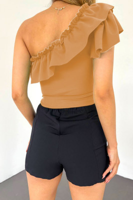 Bluza asimetrica Elara, cu umarul gol si volan oversize, Crem2
