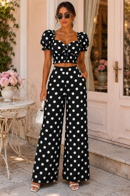 Compleu casual BRISEA, cu top scurt, bufant si pantaloni vaporosi, Print Buline Negru