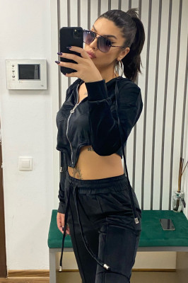 Compleu de catifea Catlyn, pantaloni cu banda elastica si bluza cu fermoar, Negru