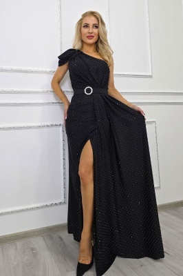 rochie neagra cu textura stralucitoare uniforma