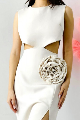 Rochie decupata Florys, croi lung cu slit si detaliu floral detasabil, Alb, Marime M/L 3