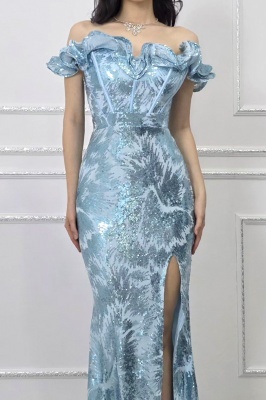rochie baby blue eleganta cu design sofisticat si impact vizual