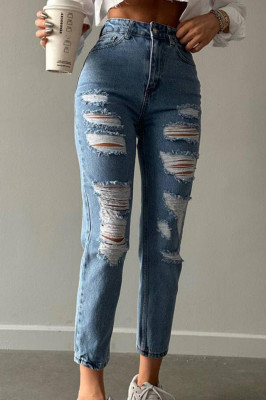 Blugi mom fit Stranger, cu talie inalta, perforatii frontale, buzunare si croiala regular fit, Albastru deschis1