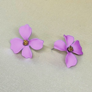 Cercei A Little Magic, cu design floral si prindere cu tija, Lila 2