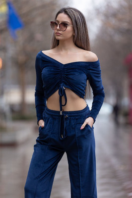 Compleu de catifea Julia, pantaloni evazati si bluza, Bleumarin3