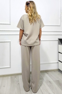 Compleu de zi CRYSSA, cu bluza oversize, floare aplicata si cristale, pantaloni Large, Cappuccino, oversize verso
