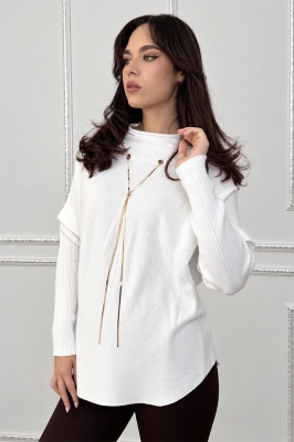 Pulover dama ELVANA, cu guler inalt, maneci reiate si accesoriu auriu detasabil, Alb, Marime unica S/M
