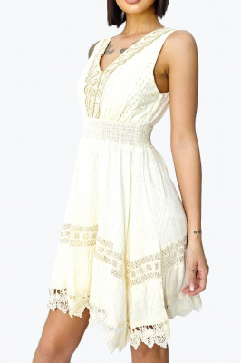 Rochie brodata Boema, cu dantela si elastic in talie, Alb unt, Marime S/M/L detaliu