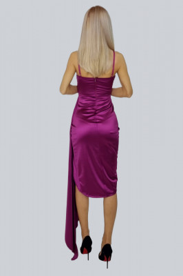 Rochie satinata Valentina, asimetrica, cu fronseuri si bretele subtiri, Roz2