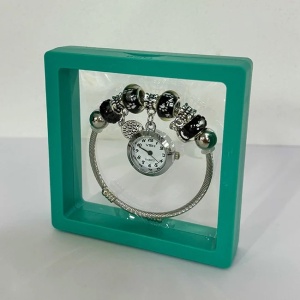 Ceas elegant Silver VSH cu pandativ, margele tip Murano si bratara reglabila, Verde
