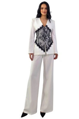 costum alb business dama cu design sobru
