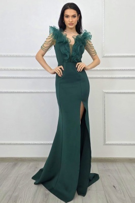 rochie verde de ocazie cu volum si croiala feminina