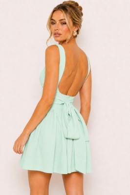 Rochie scurta babydoll MARA, cu spatele gol si funda, Verde Fistic, Marime S/M/L