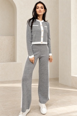 Compleu casual tricot Thalos, cu bluza si pantaloni evazati, Gri-Alb, Marime S/M