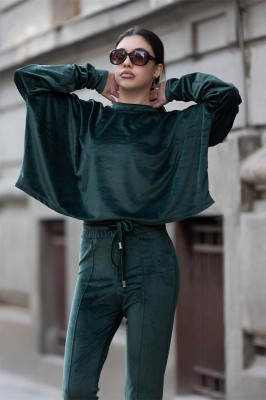 Compleu de catifea Beya - pantaloni cu banda sub talpa si bluza larga - Verde smarald