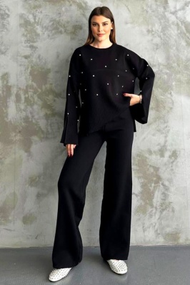 set de doua piese bluza si pantaloni pe negru
