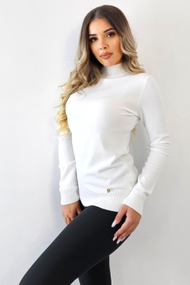 bluza dama de culoare alba