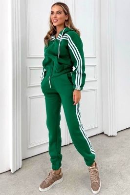compleu sport verde