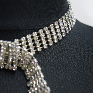Colier Choker cu pietre semipretioase, la baza gatului, argintiu, CK012