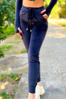 Compleu de catifea bleumarin Paula, pantaloni si bluza pe gat cu fermoar, Marime universala S/M 4