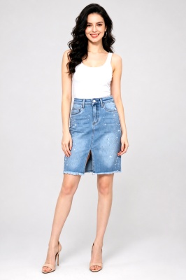 Fusta scurta bleu din denim prespalat cu detalii glam