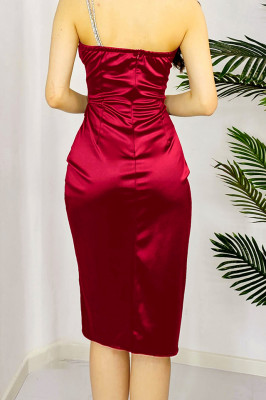 Rochie eleganta Kaby, cu bretele subtiri pe o parte si croi drapat, Rosu, Masura S/M1