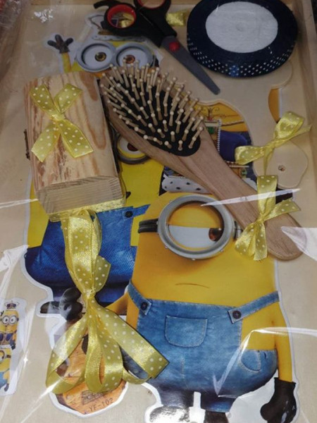 SET DE 5 PIESE TAVITA TURTA, PERSONAJ DISNEY Minnions