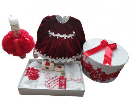 Set complet pentru botez, trusou, lumanare, cufar, rochita, burgundy